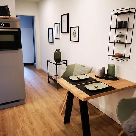 Romantic With Storage